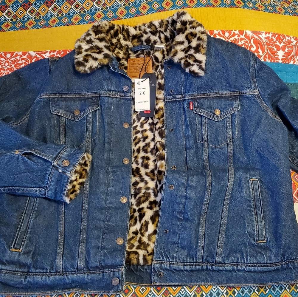 Levi's leopard denim jacket